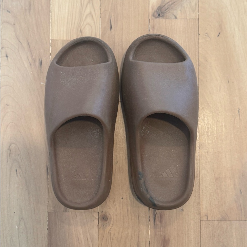 Yeezy Brown Slide Sandals